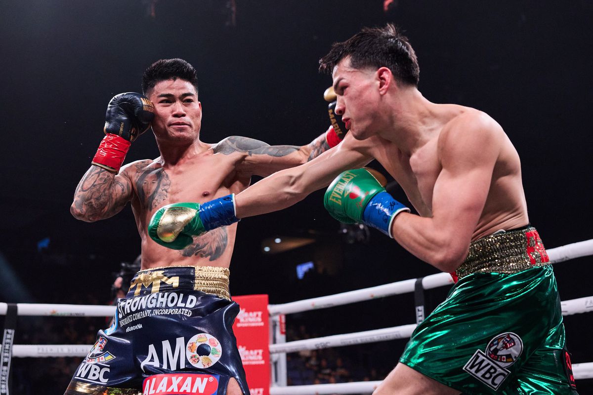 Brandon Figueroa got the win over Mark Magsayo, and has Rey Vargas and the WBC featherweight title in his sights