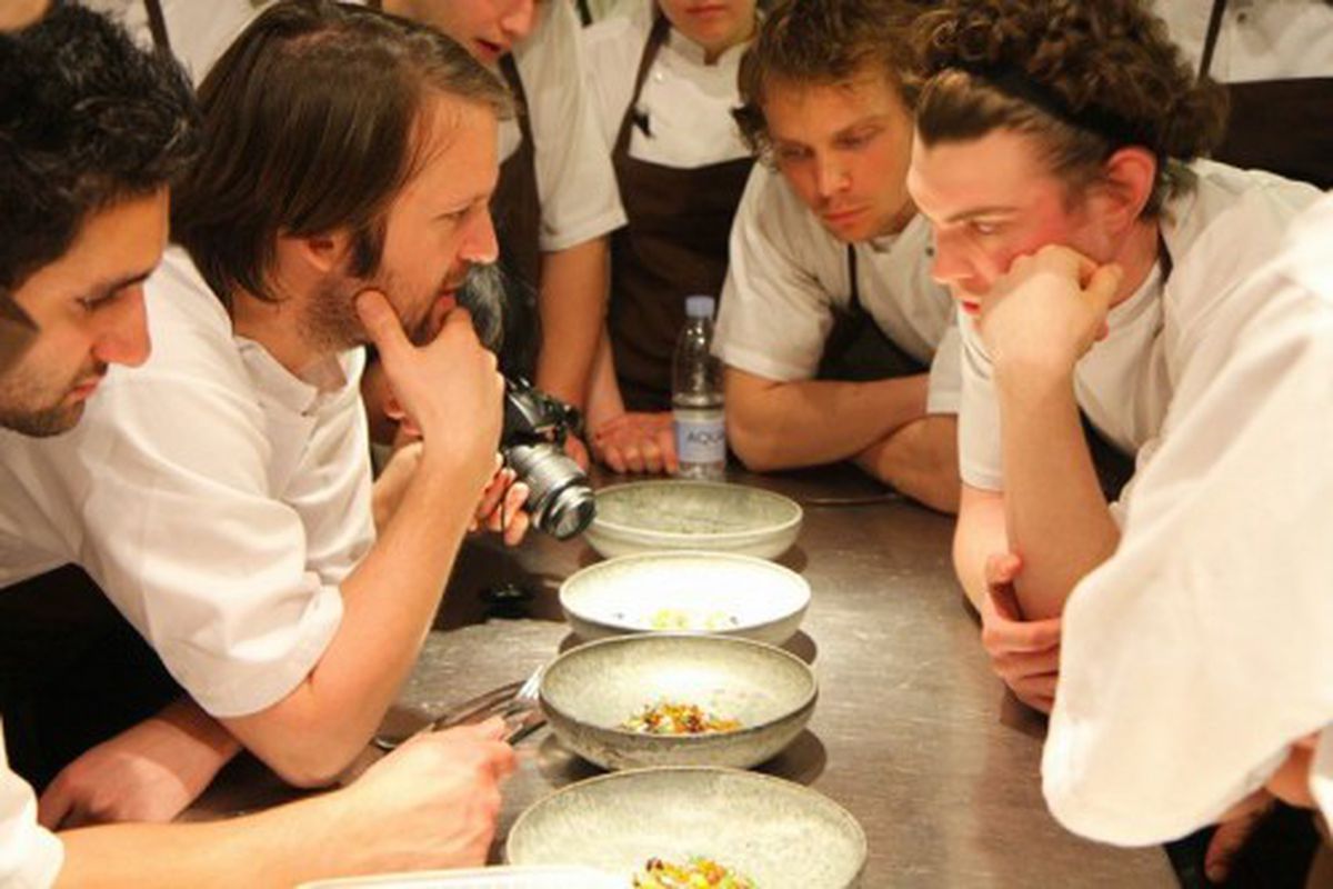 Sous Chef Sam Nutter (UK) discusses his &quot;Juicy Balls&quot; project with Redzepi.