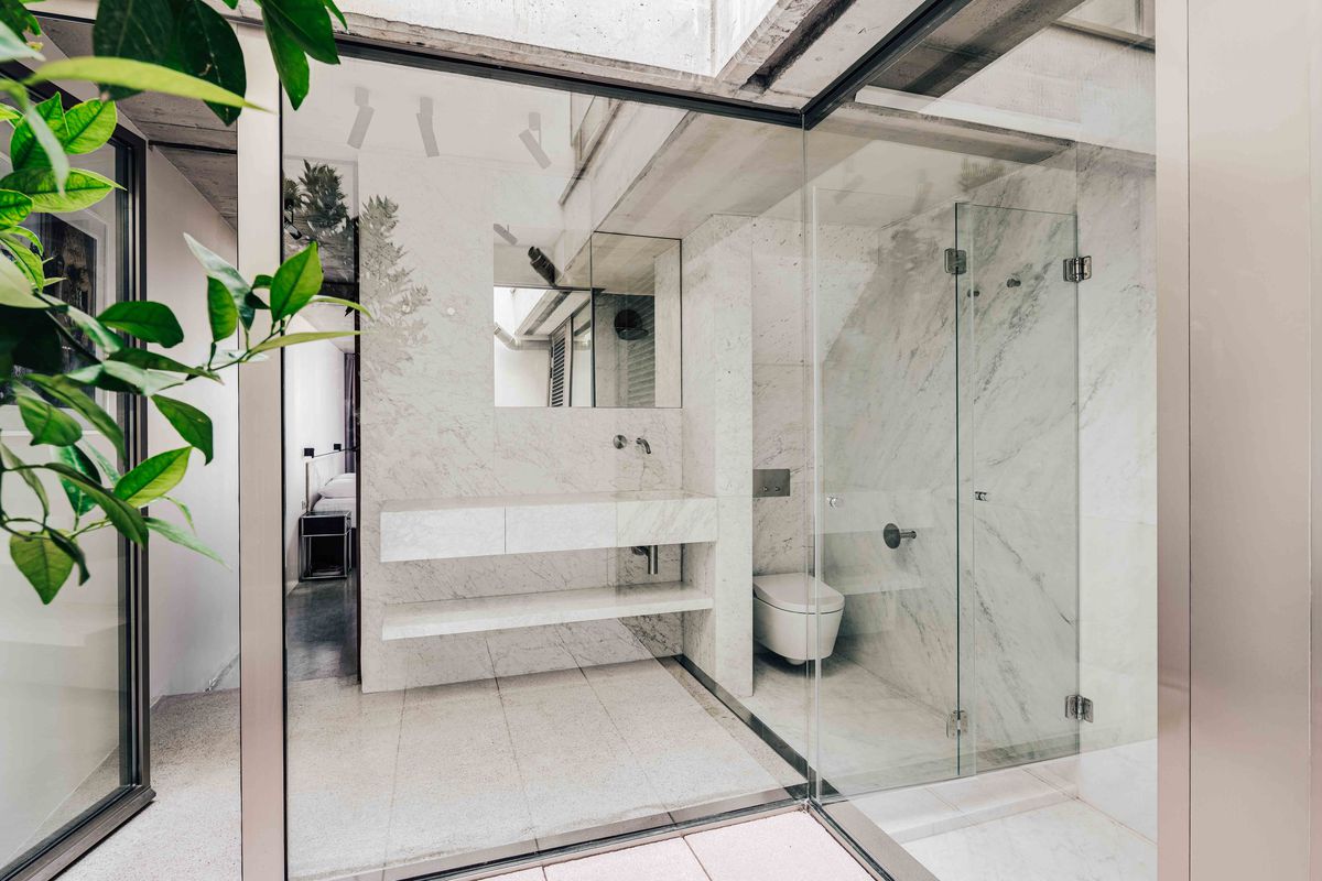 Marble-clad bathroom