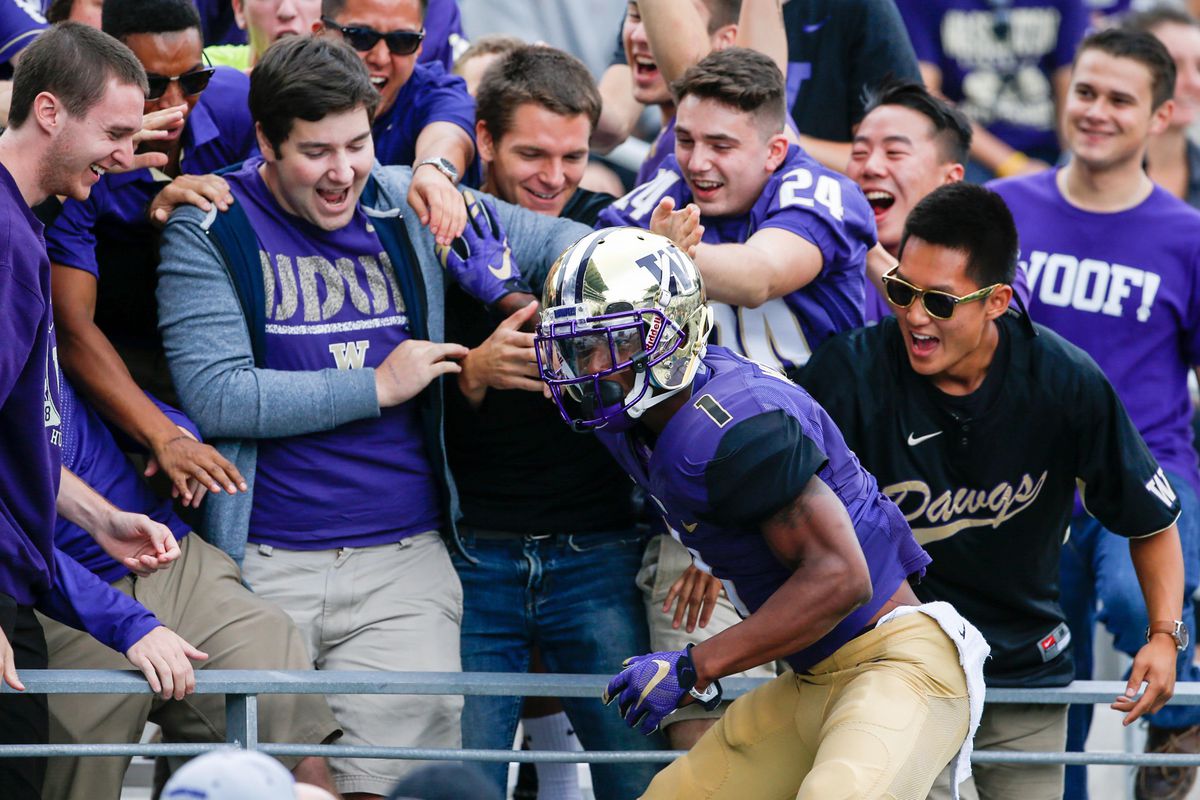 Jaydon Mickens, a once prolific receiver, joins the crowd full of students who are utilized nearly as much in the offense as Mickens. 