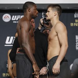 Randy Brown and Mickey Gall square off at UFC 217 weigh-ins.