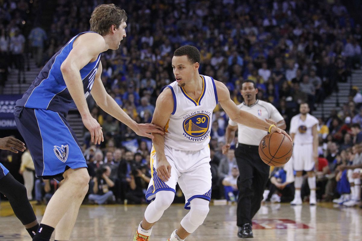Stephen Curry gets his first shot at the Dallas Mavericks this season on Wednesday night.