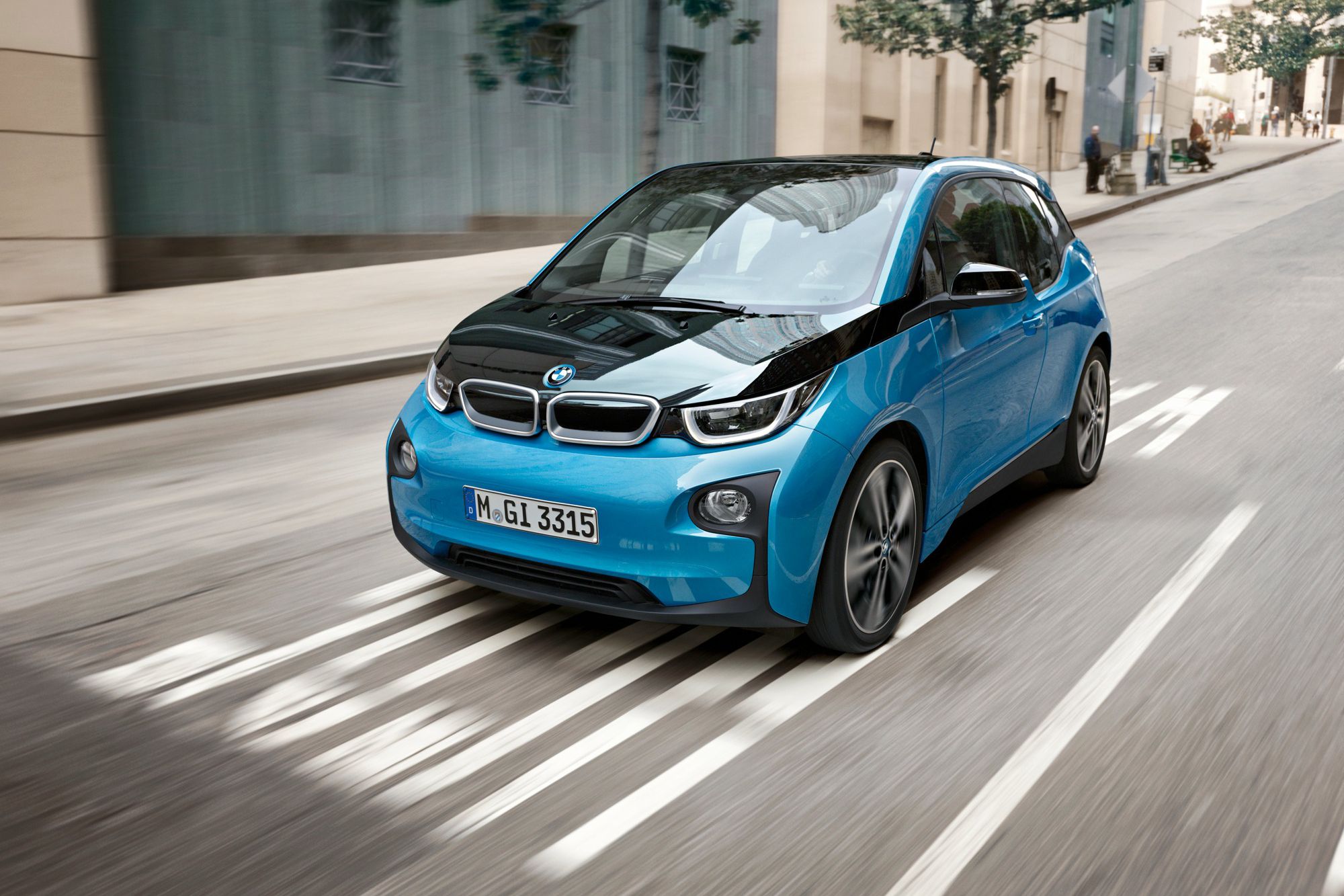 BMW's i3 electric car getting a bigger battery, 114-mile range - The Verge
