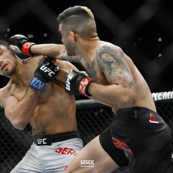 Benito Lopez battles Manny Bermudez at UFC Phoenix.