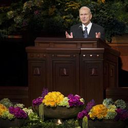Elder Russell M. Nelson of the Quorum of the Twelve Apostles speaks during the afternoon session Saturday, April 6, 2013 of the 183th Annual General Conference of The Church of Jesus Christ of Latter-day Saints in the Conference Center.