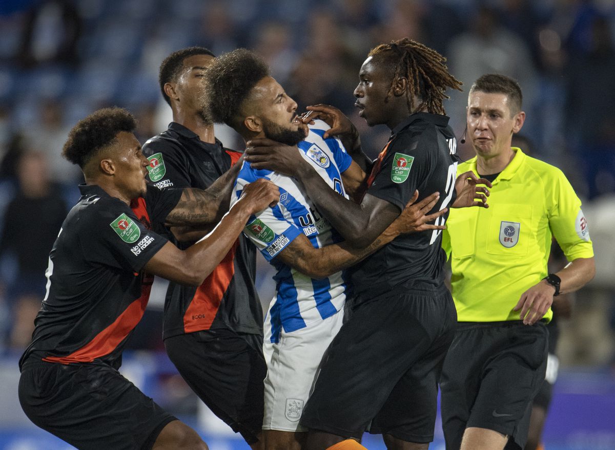 Huddersfield Town v Everton - Carabao Cup Second Round
