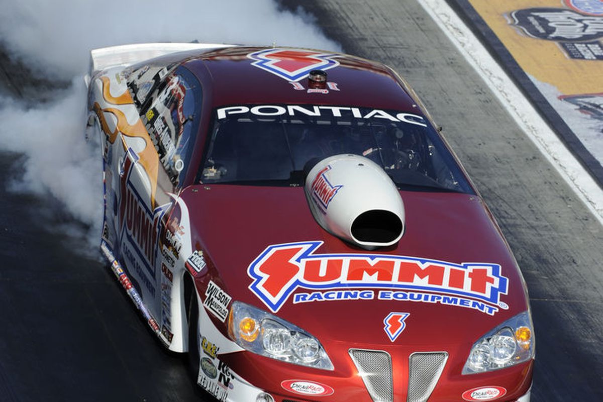 Greg Anderson and his KB / Summit team is dominating in the NHRA Pro Stock class, while the Harley-Davidsons of Eddie Krawiec and Andrew Hines rule the Pro Stock Bike class so far this season. (Photo courtesy of the NHRA)