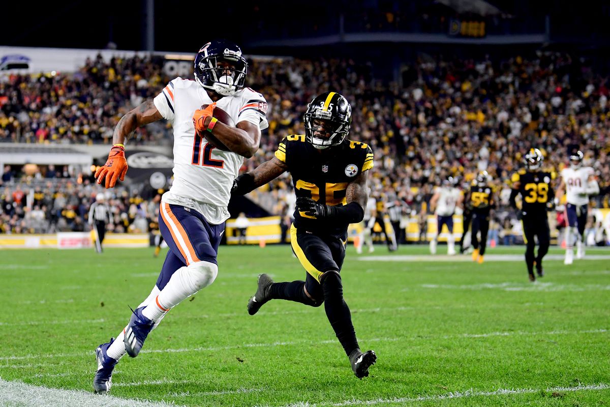 Allen Robinson #12 of the Chicago Bears carries the ball against Arthur Maulet #35 of the Pittsburgh Steelers during the second half of their game at Heinz Field on November 08, 2021 in Pittsburgh, Pennsylvania.