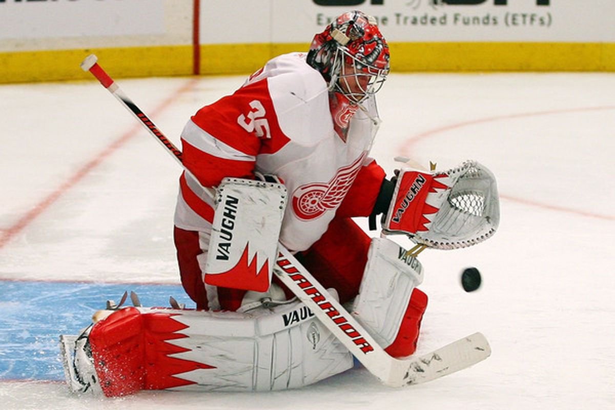 Wouldn't it be great if Detroit's goalie had to do this at even strength?