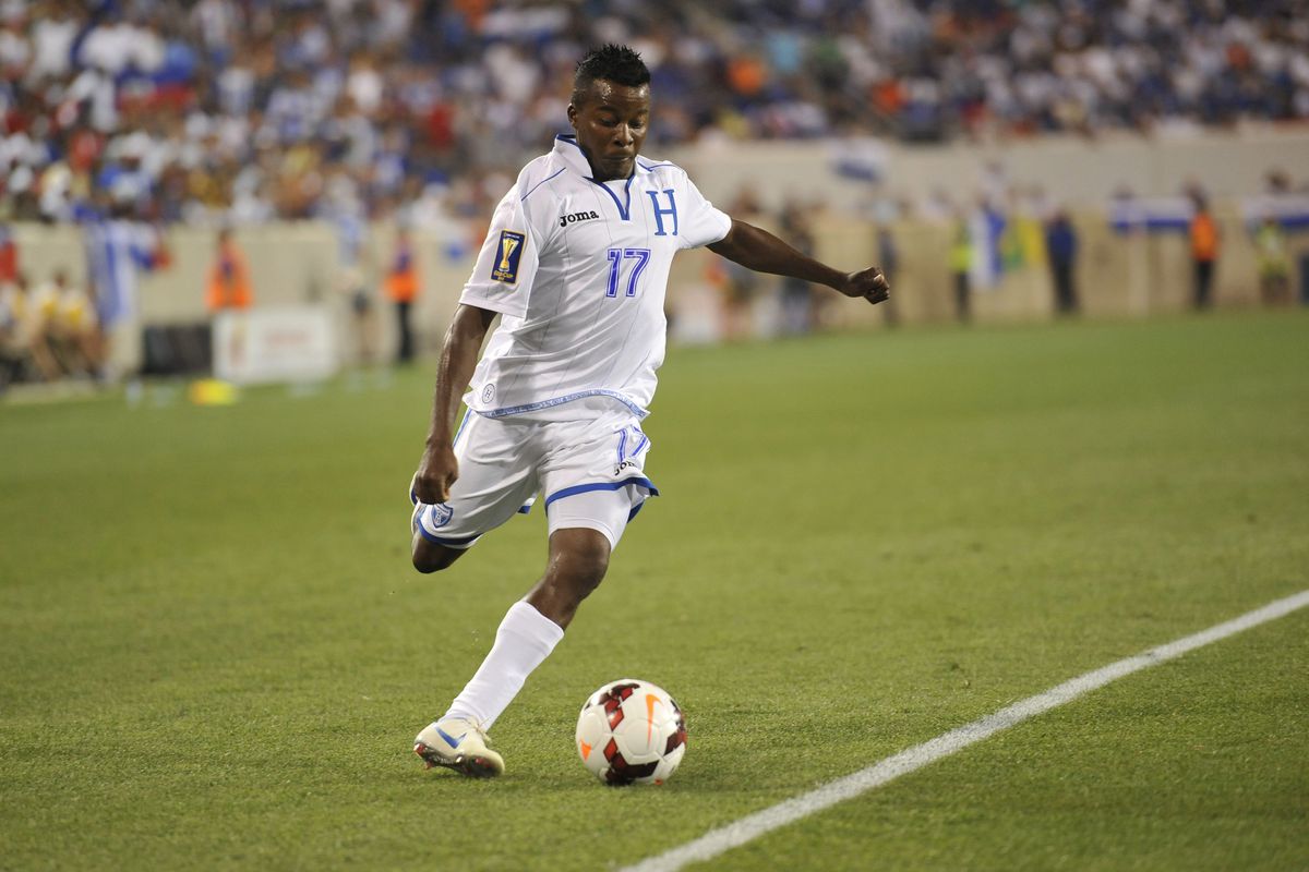 Chavez with the Honduran National Team.