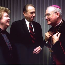 Jan. 24, 1995President Thomas S. Monson and wife, Frances, visit with newly installed Bishop Neiderauer of Salt Lake Catholic Diocese

Photo by Gary McKellar, Deseret Morning News.

This photo is a copy; the original was shot by DesNews photographer who covered the installation ceremony.