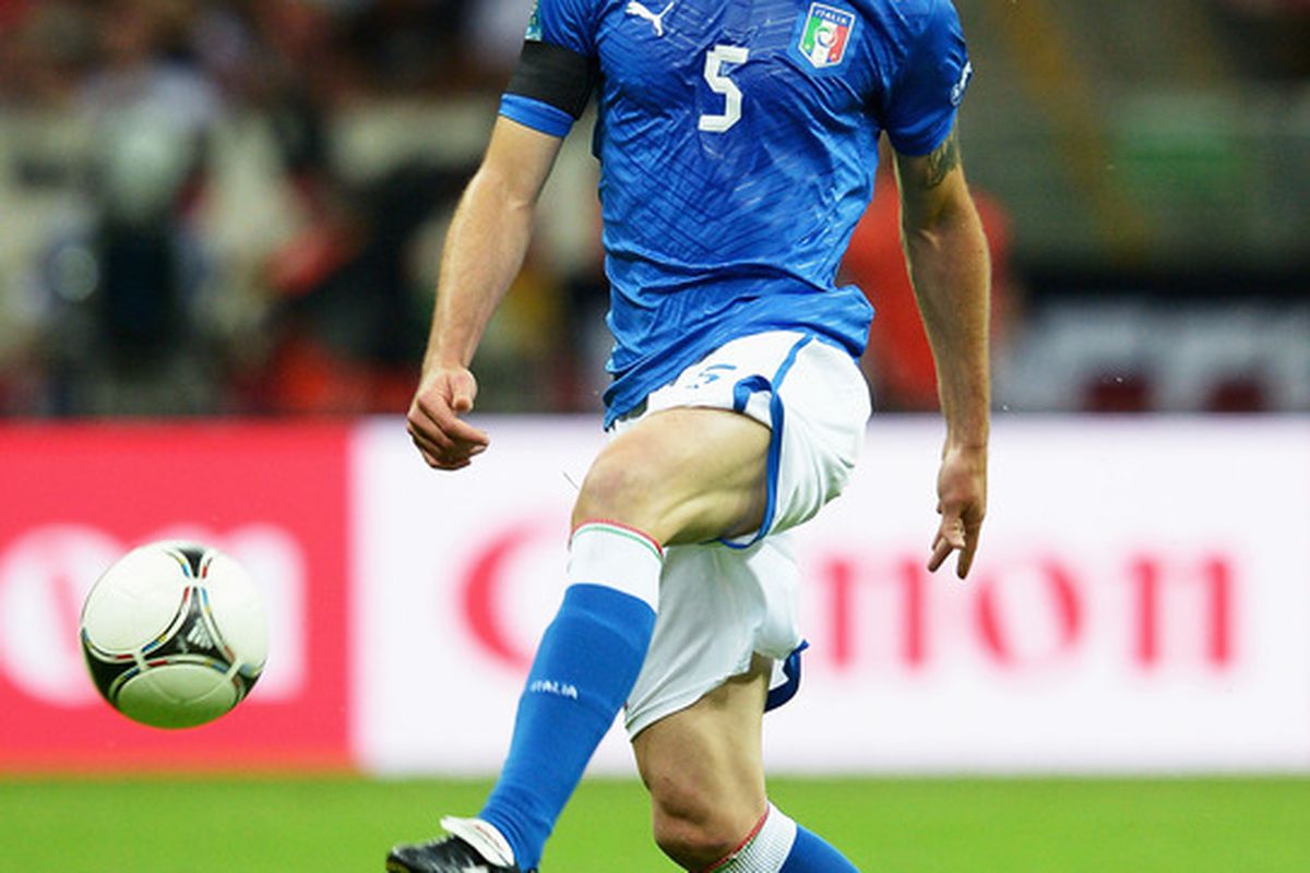 #103 federico balzaretti-Italia Match coronó euro em 2012
