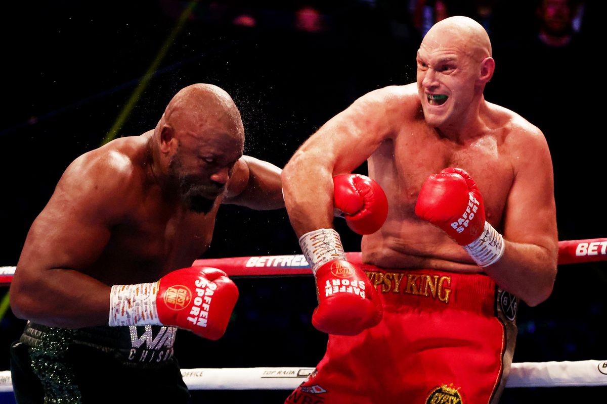 Tyson Fury faced very little resistance in a mismatch with Derek Chisora