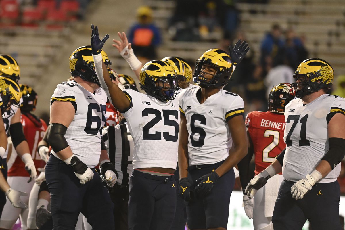 Michigan Wolverines running back Hassan Haskins (25) reacts after scoring a touchdown during the second half \H| at Capital One Field at Maryland Stadium.&nbsp;