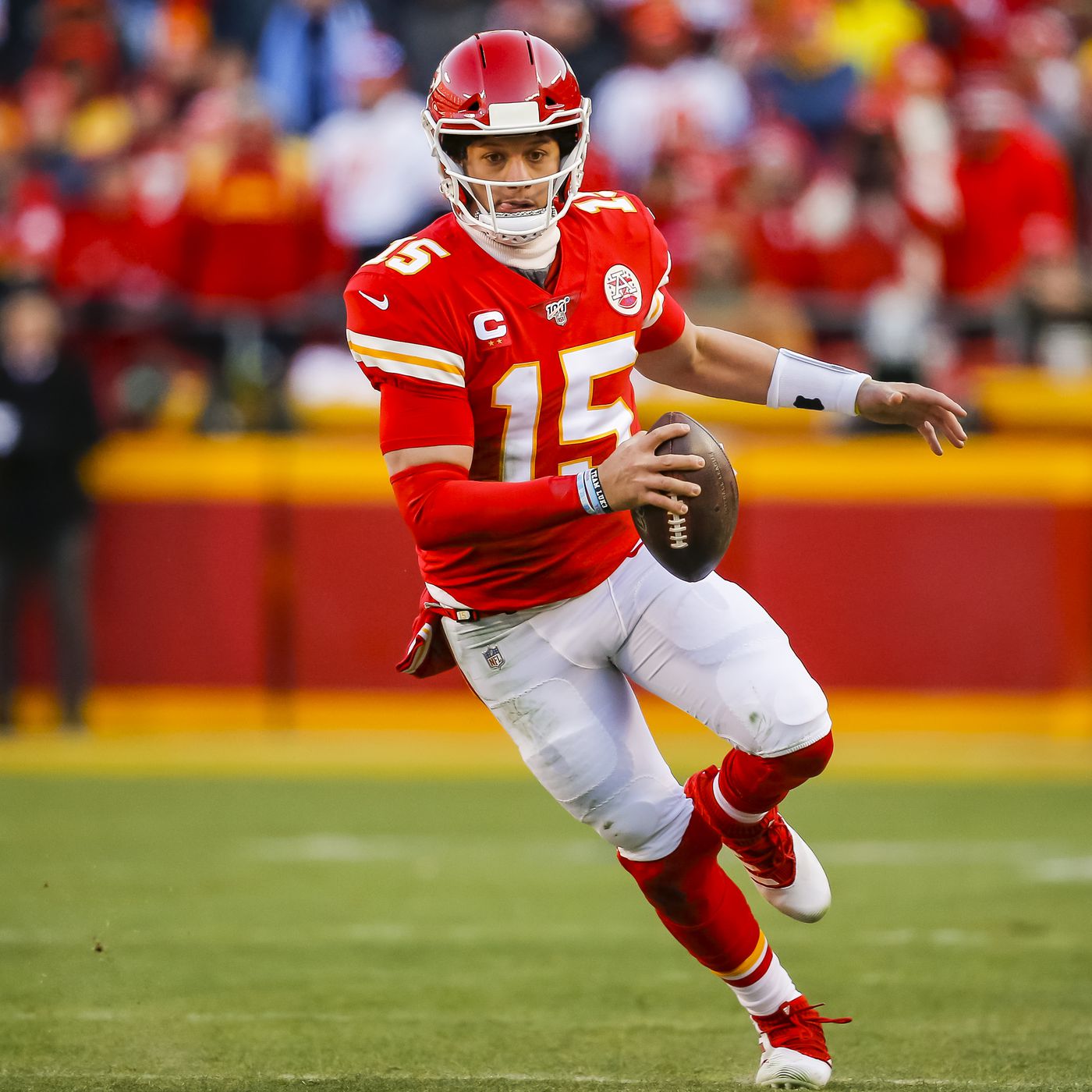 Patrick Mahomes Could Get Nfl S First 200 Million Contract And Soon Sbnation Com