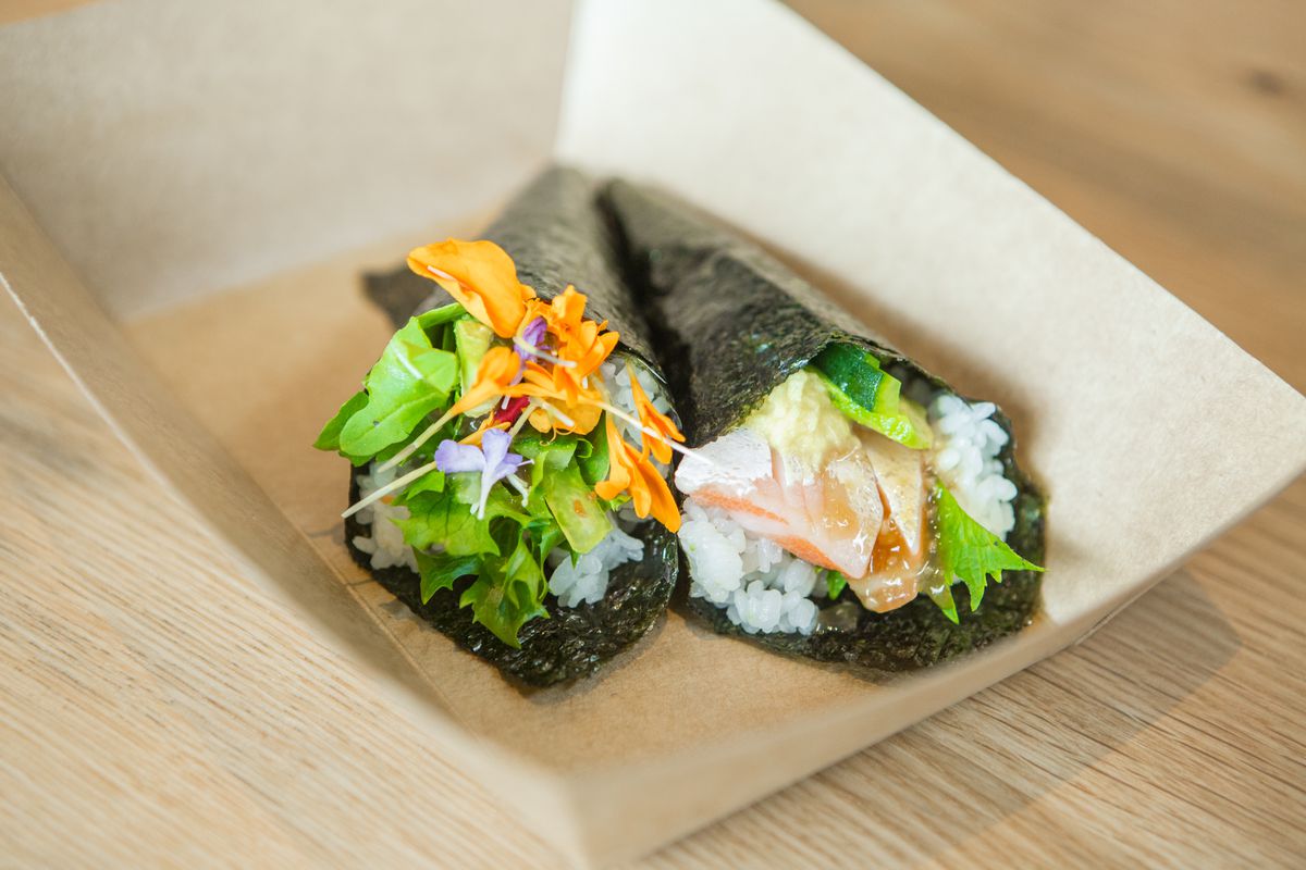 Several hand rolls from Uroko