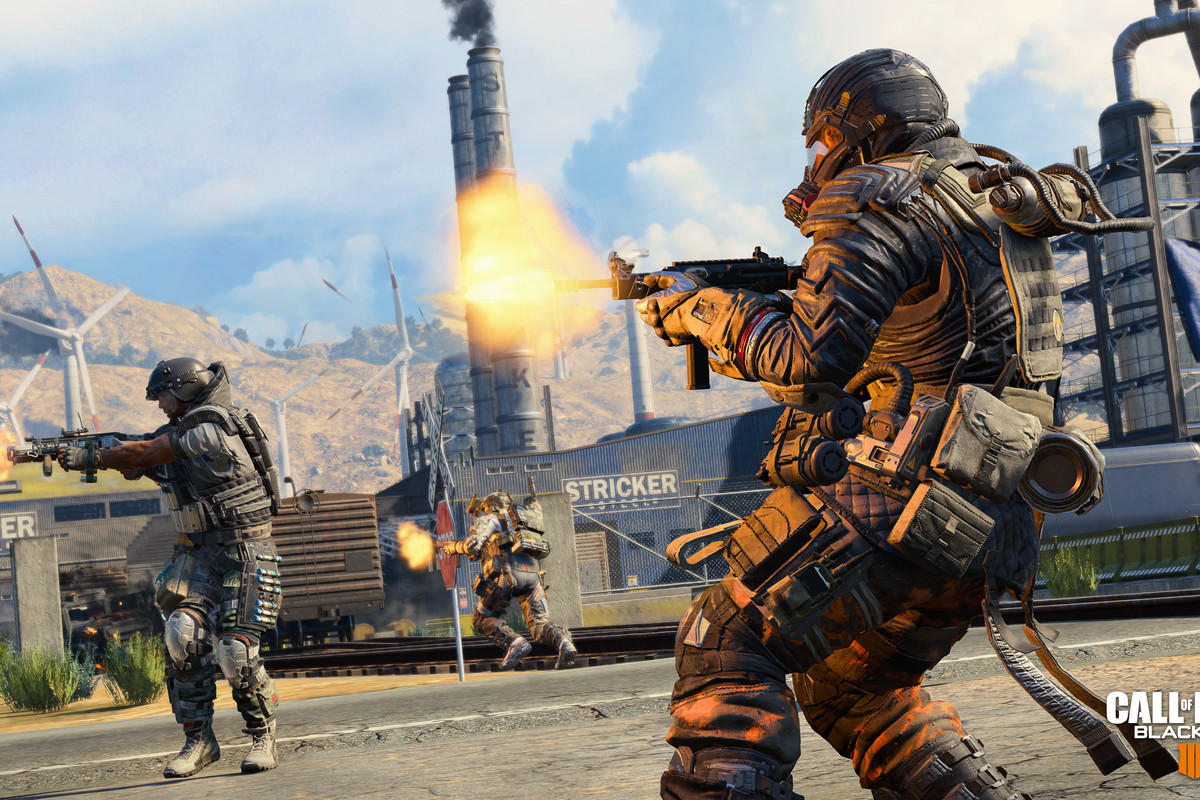 Call of Duty: Black Ops 4 - three soldiers in a Blackout match
