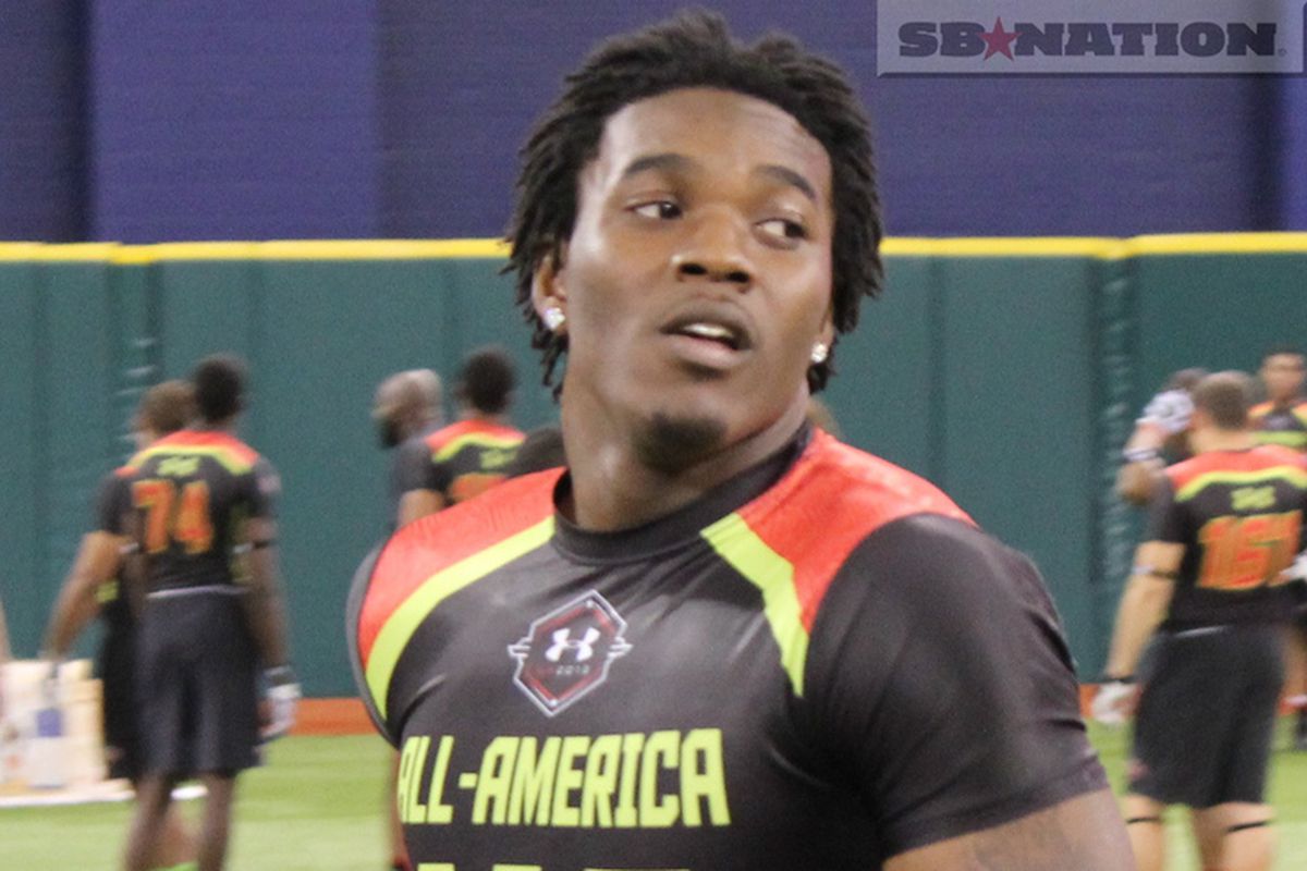 Alabama commit and Florida target Bo Scarbrough is a cousin of Florida commit Cyontai Lewis.
