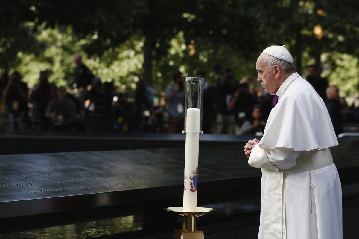 Pope Francis Visits 9/11 Memorial And Museum In Lower Manhattan