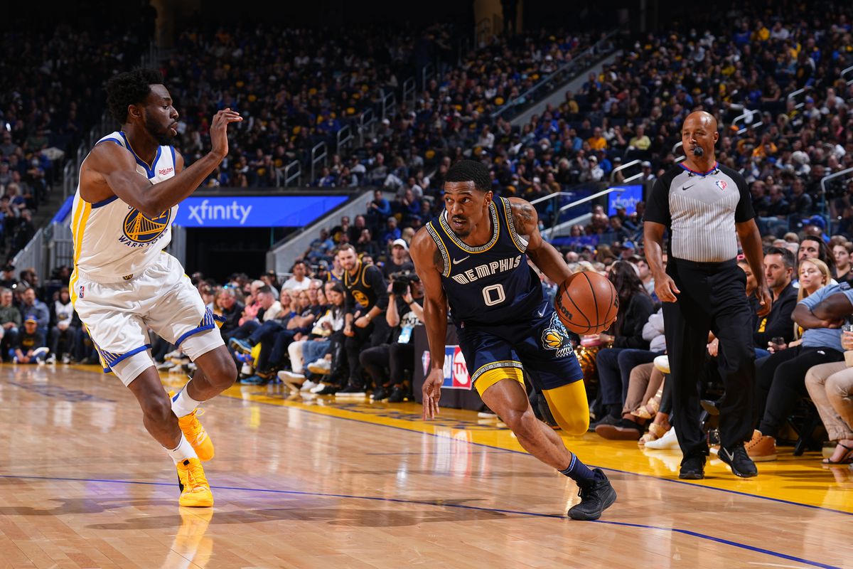 De’Anthony Melton #0 of the Memphis Grizzlies drives to the basket against the Golden State Warriors during Game 4 of the 2022 NBA Playoffs Western Conference Semifinals on May 9, 2022 at Chase Center in San Francisco, California.