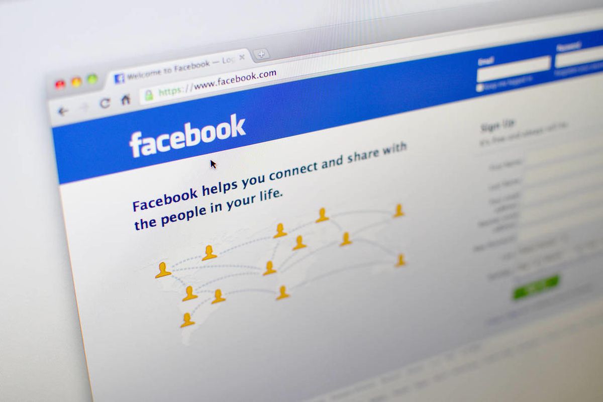 Facebook says it will provide suicide-prevention researchers a look into the online lives of those who kill themselves in the days leading up to the act.