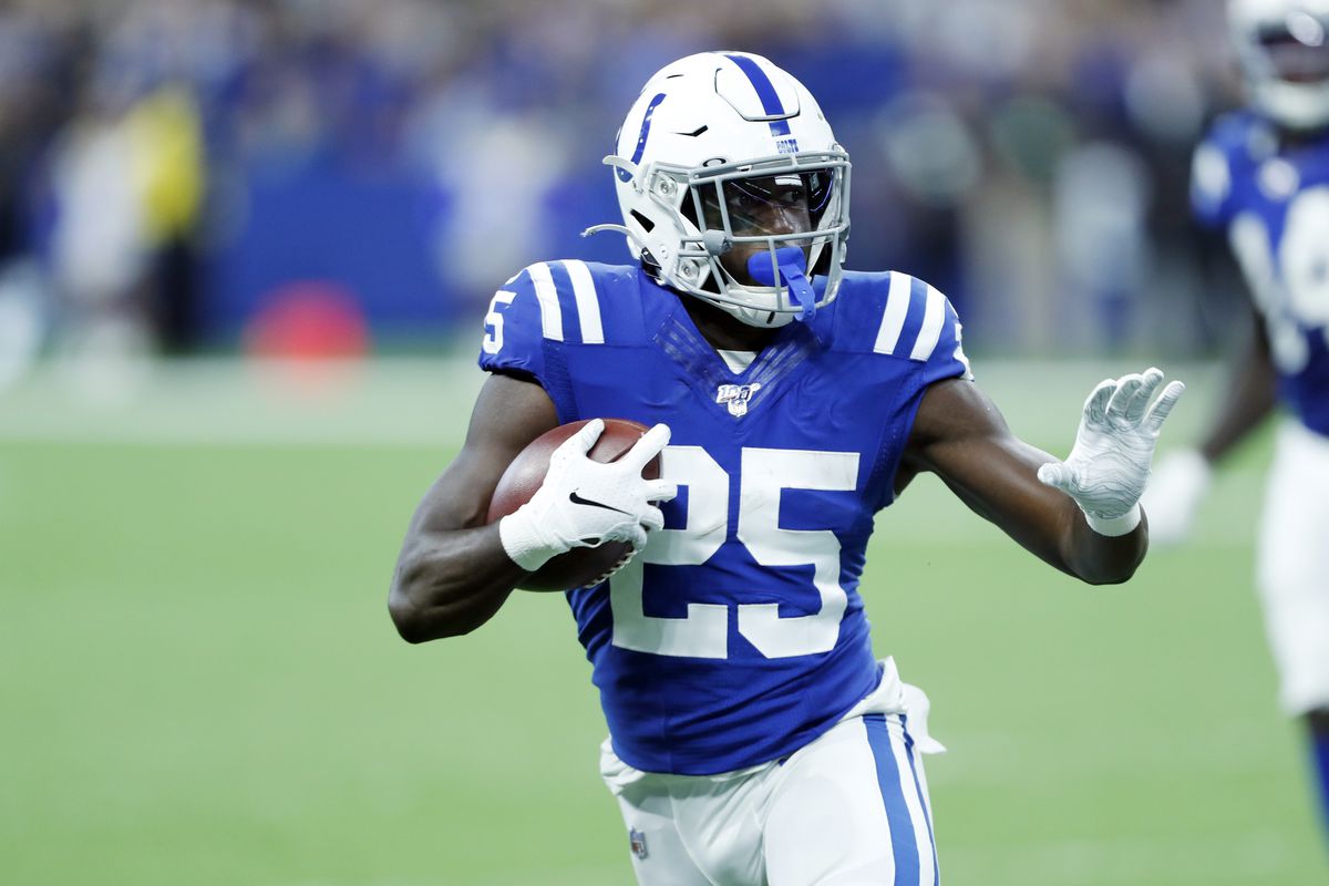Heartbroken' Colts GM Chris Ballard Alludes to the Fact that Beloved RB Marlon  Mack May Not Be Back - Stampede Blue