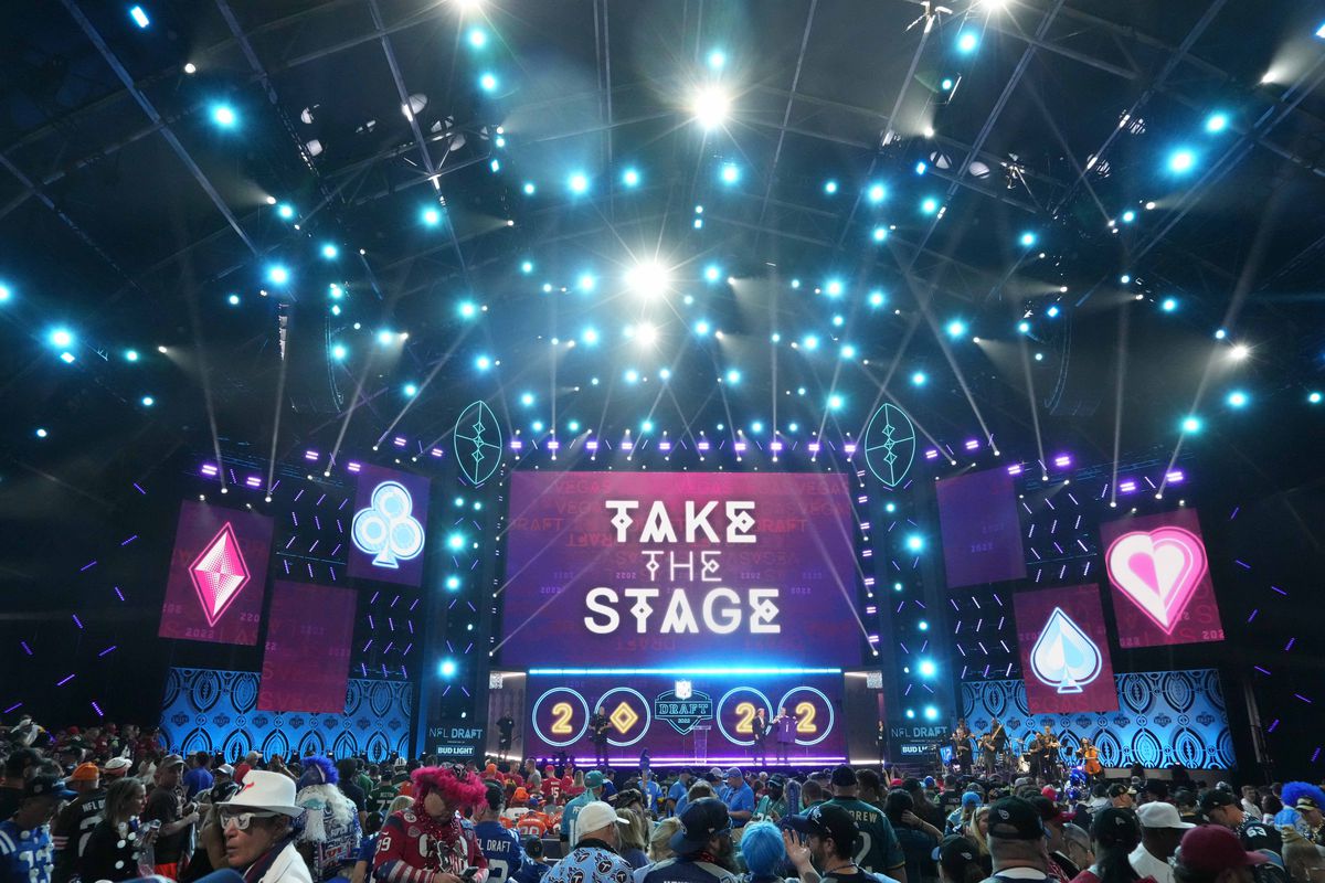 A general overall view as NFL commissioner Roger Goodell speaks during the first round of the 2022 NFL Draft at the NFL Draft Theater.