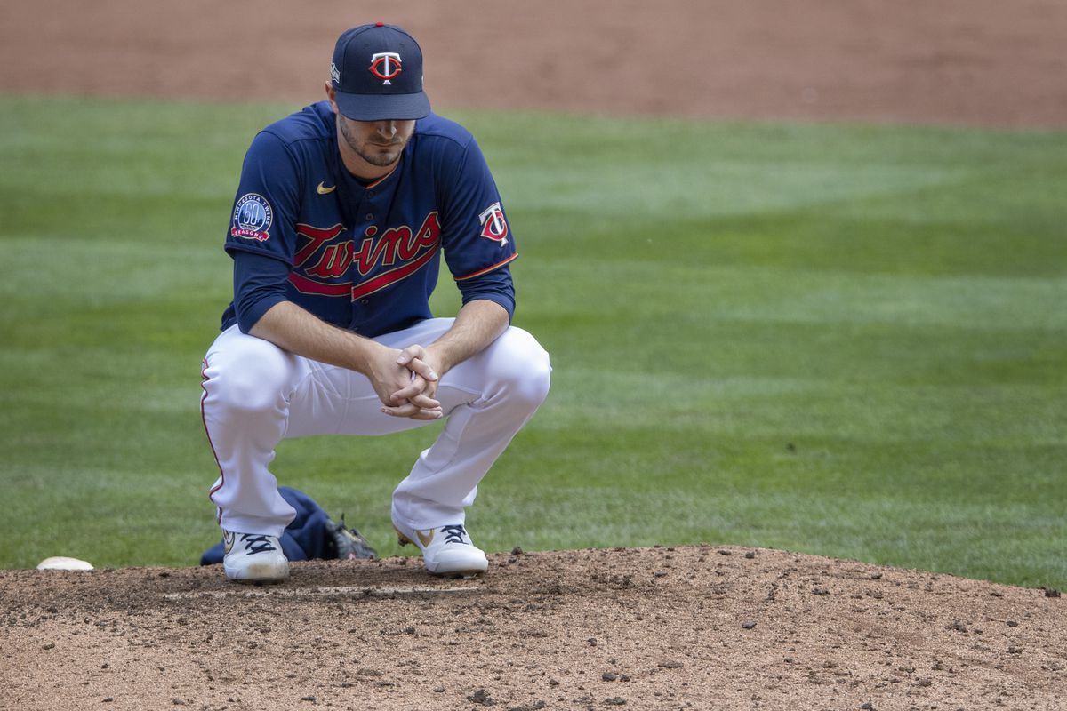 Twins fall to Astros in postseason