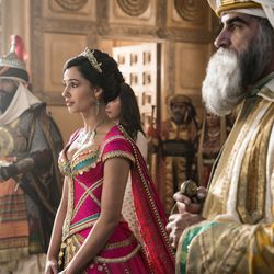 Numan Acar is Hakim, Naomi Scott is Jasmine, Nasim Pedrad is Dalia and Navid Negahban is the Sultan in Disney’s live-action "Aladdin," directed by Guy Ritchie.