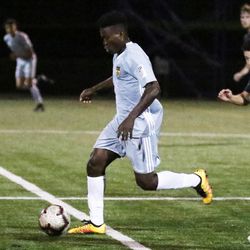 Daniel Yallah playing for FC Delco in a game against the Philadelphia Union U19s in October 2018