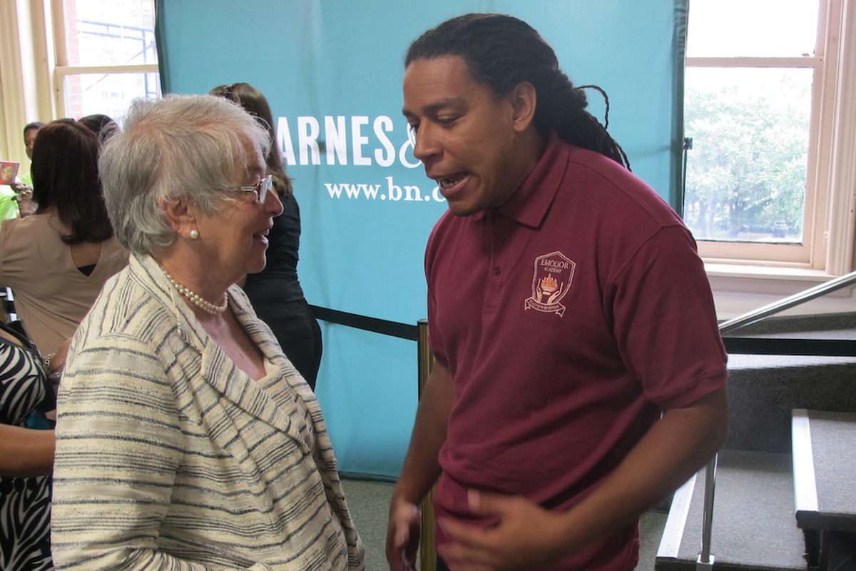 Emolior Academy Principal Derick Spaulding, speaking with Chancellor Carmen Fariña, is among 1,000 city principals whose evaluations will be based on student growth score data, which the state sent to districts on Friday.
