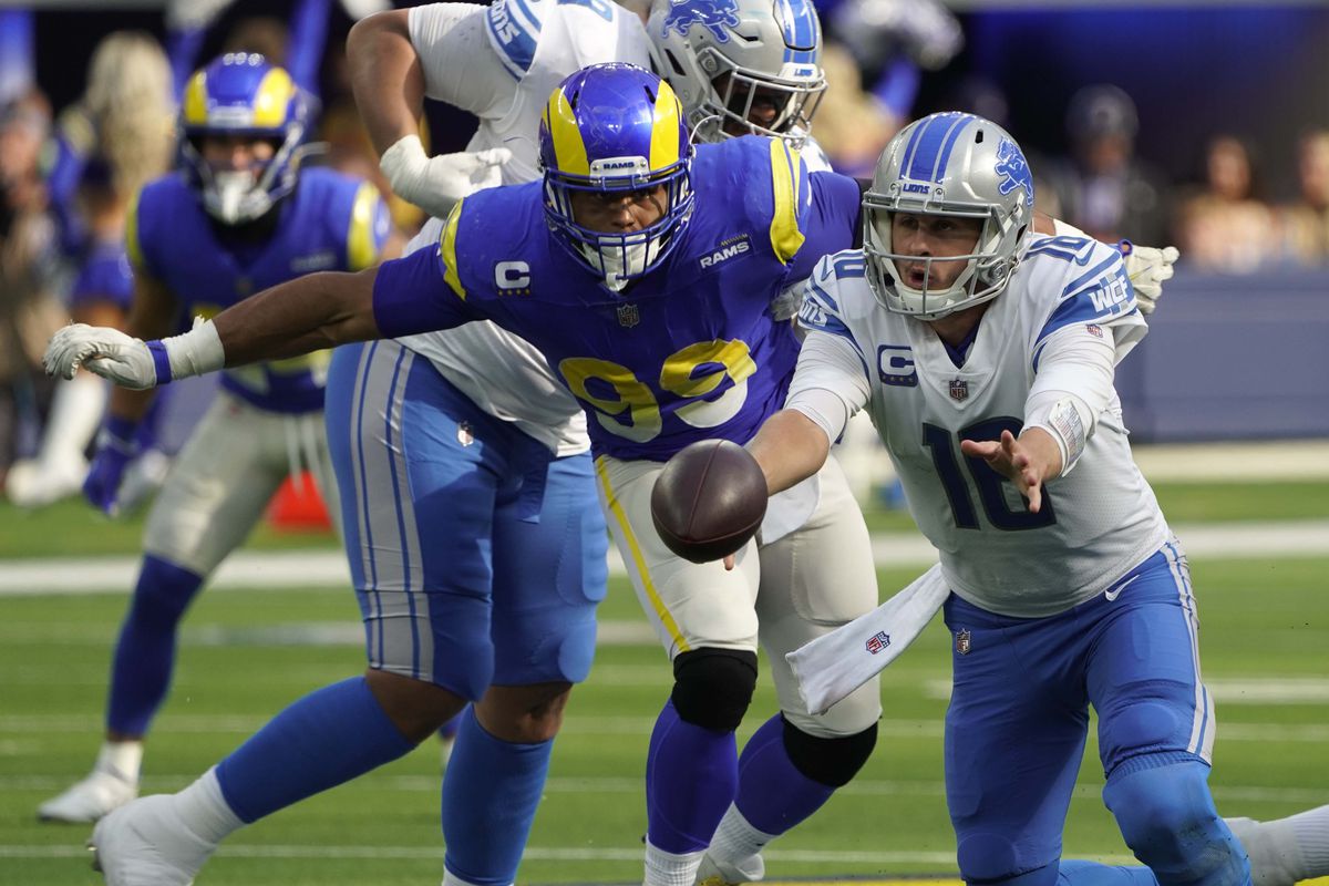 NFL: OCT 24 Lions at Rams