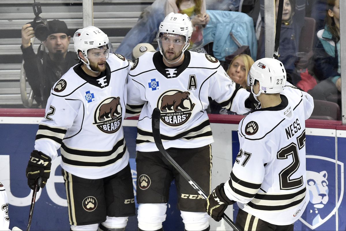 AHL: DEC 21 Wilkes-Barre/Scranton Penguins at Hershey Bears