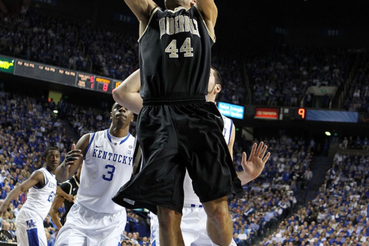 LEXINGTON, KY - MARCH 01:  Jeffery Taylor #44 of the Vanderbilt Commodores shoots the ball during the SEC game against the Kentucky Wildcats  at Rupp Arena on March 1, 2011 in Lexington, Kentucky.  (Photo by Andy Lyons/Getty Images)