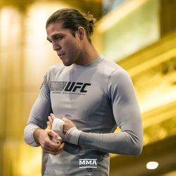 Brian Ortega gets ready at UFC 222 workouts.