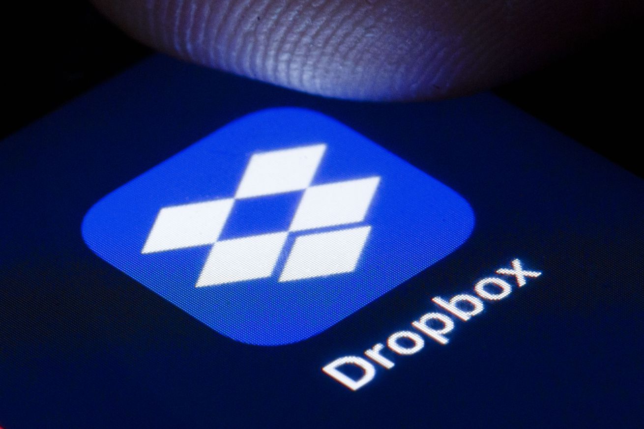 An image showing the Dropbox logo on a phone