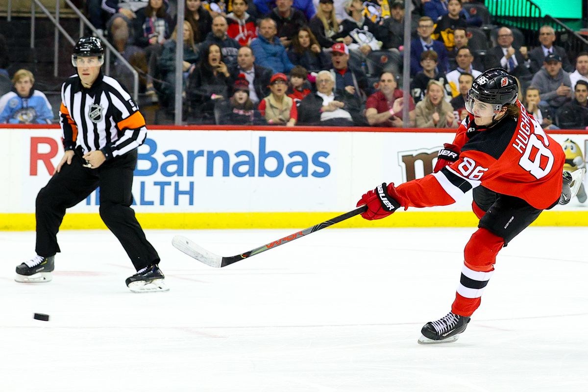 NHL: MAR 10 Penguins at Devils