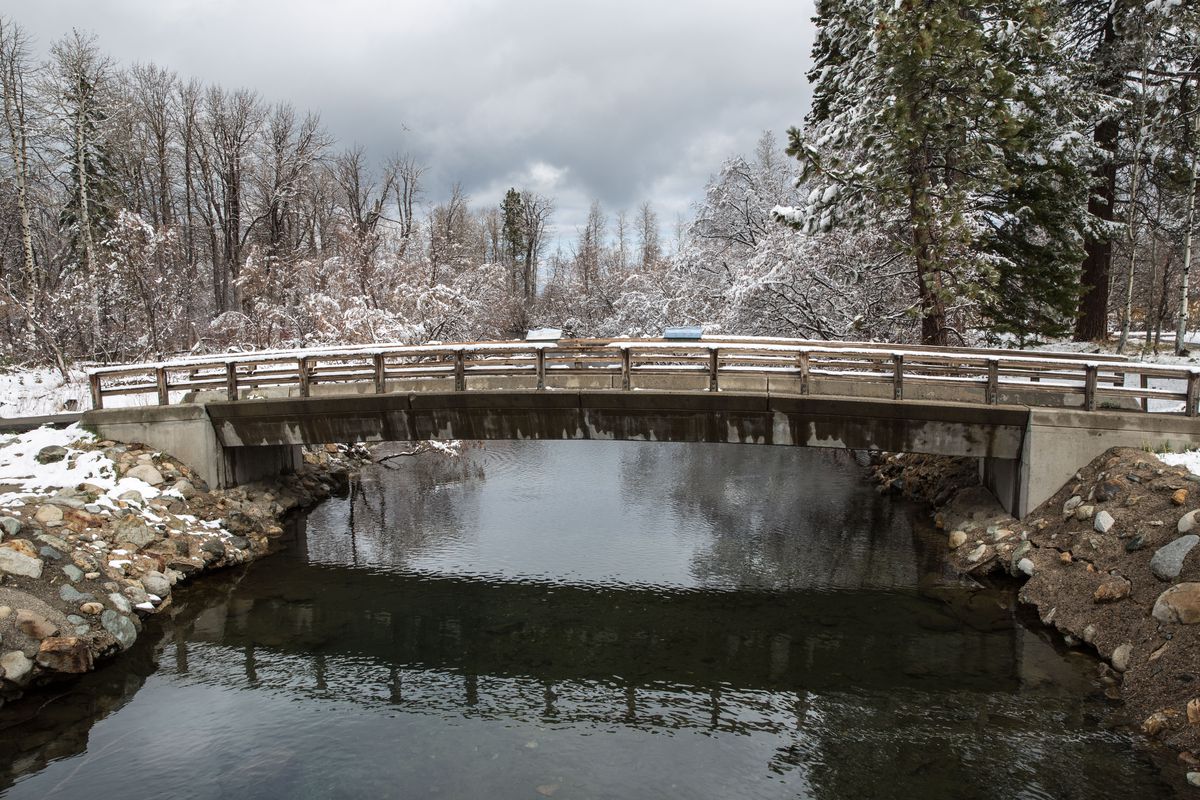 Quick Spring Snowstorm Hits Lake Tahoe