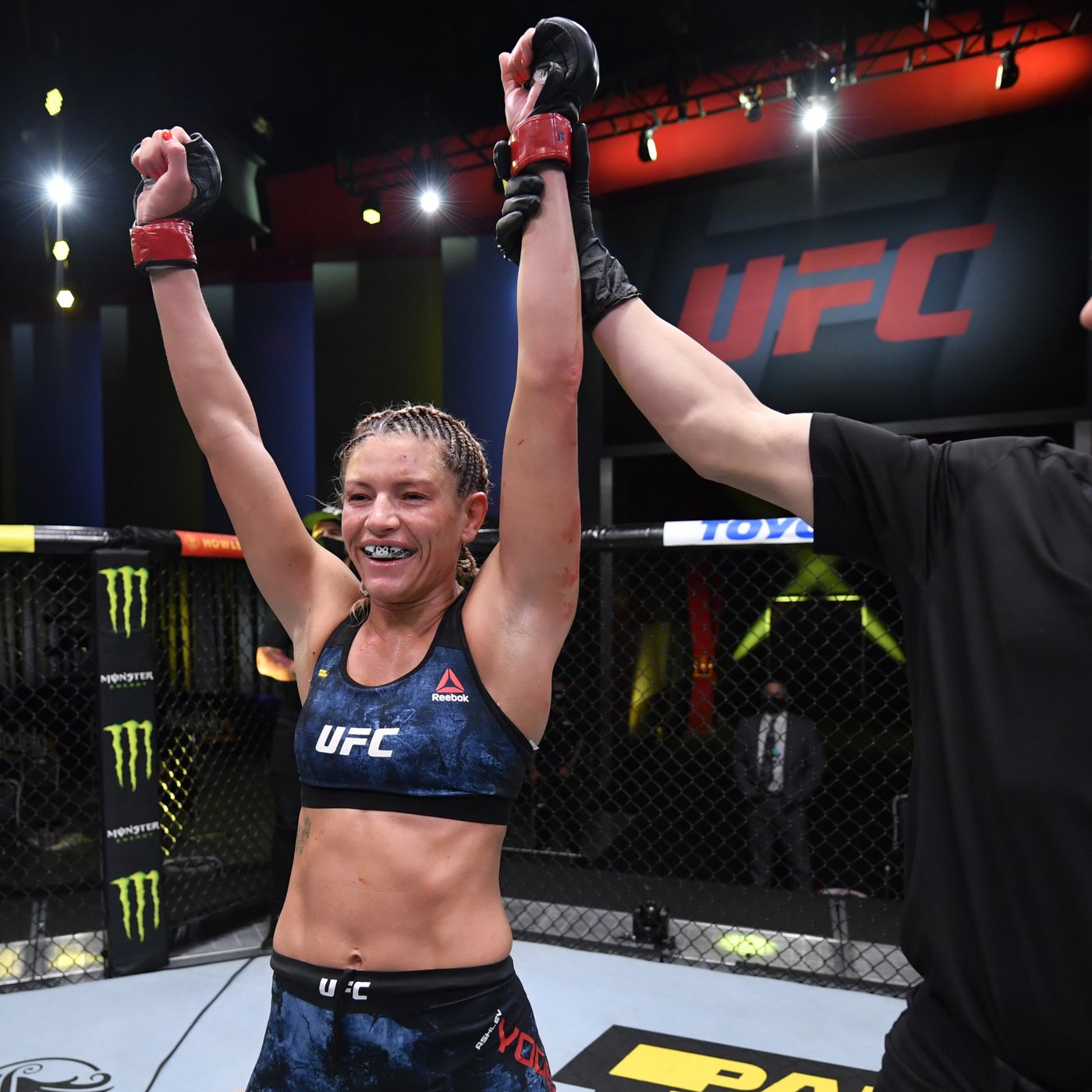 UFC Vegas 14 results: Ashley Yoder wins unanimous decision after Miranda  Granger saved by the bell - MMA Fighting