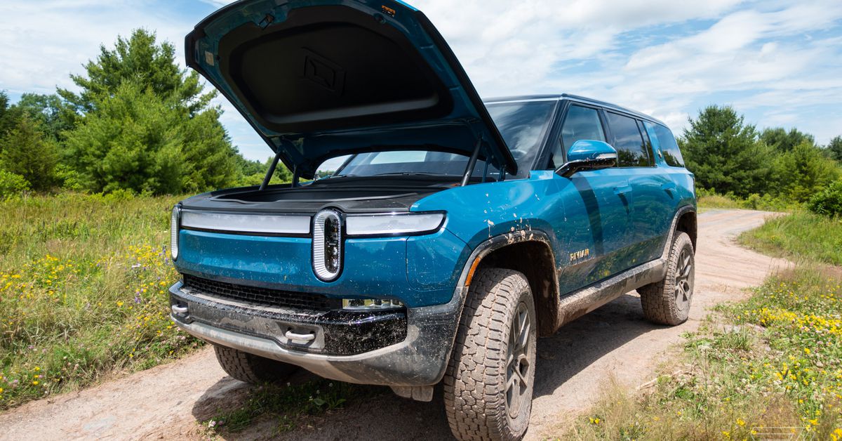 Rivian R1S hands-on driving impressions