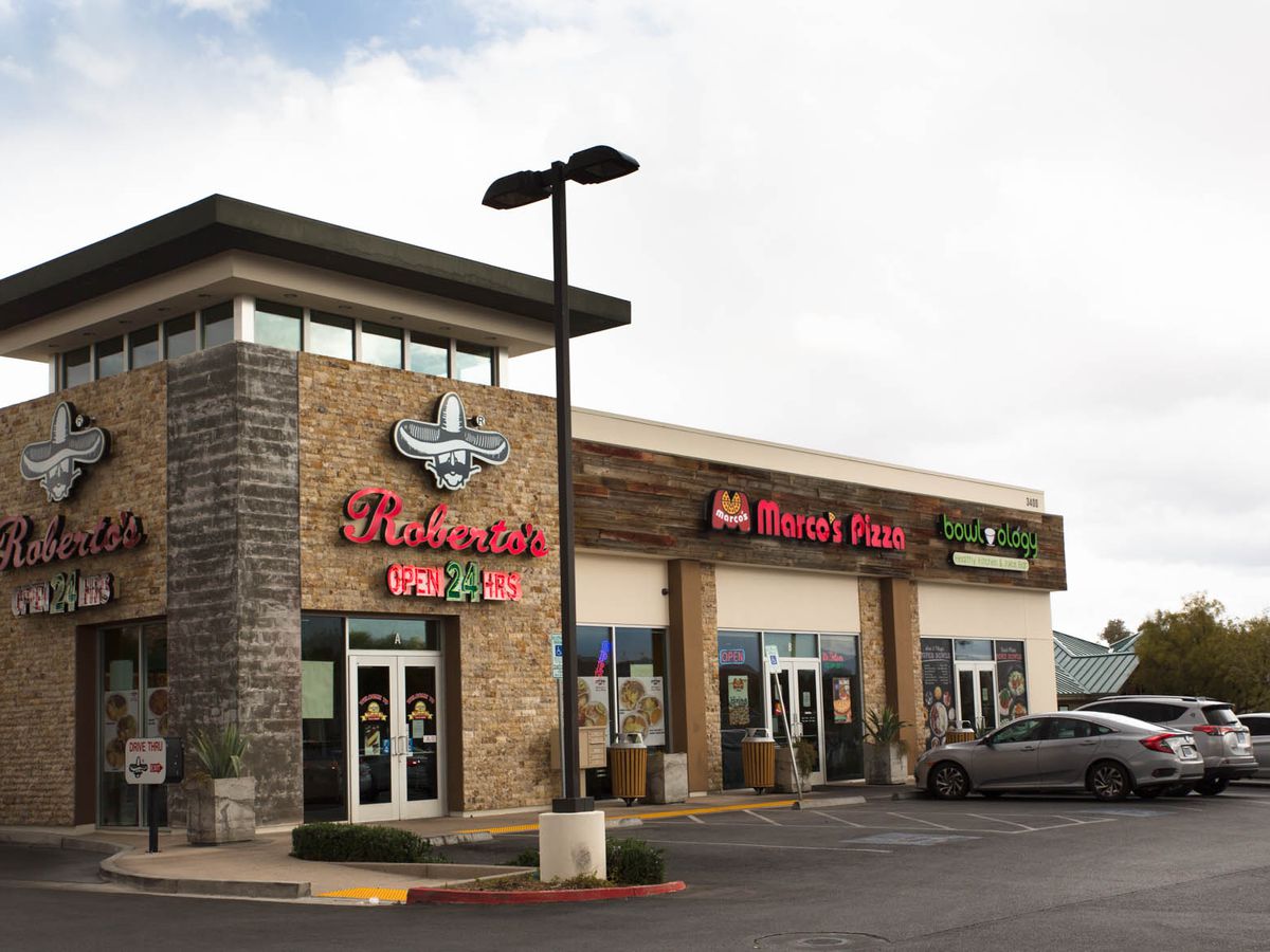 Roberto’s Taco Shop, Marco’s Pizza, and Bowlology remain open in Summerlin.