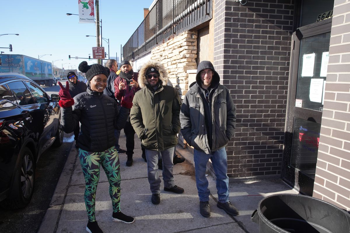 Hundreds of people waiting in line to get into Midway Dispensary, Wednesday, Jan. 1 2020