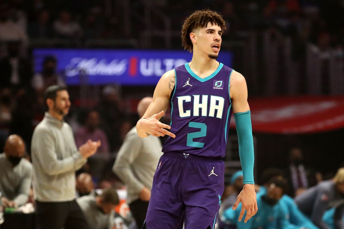LaMelo Ball #2 of the Charlotte Hornets reacts to a play during the first quarter against the Los Angeles Clippers at Staples Center on November 07, 2021 in Los Angeles, California.