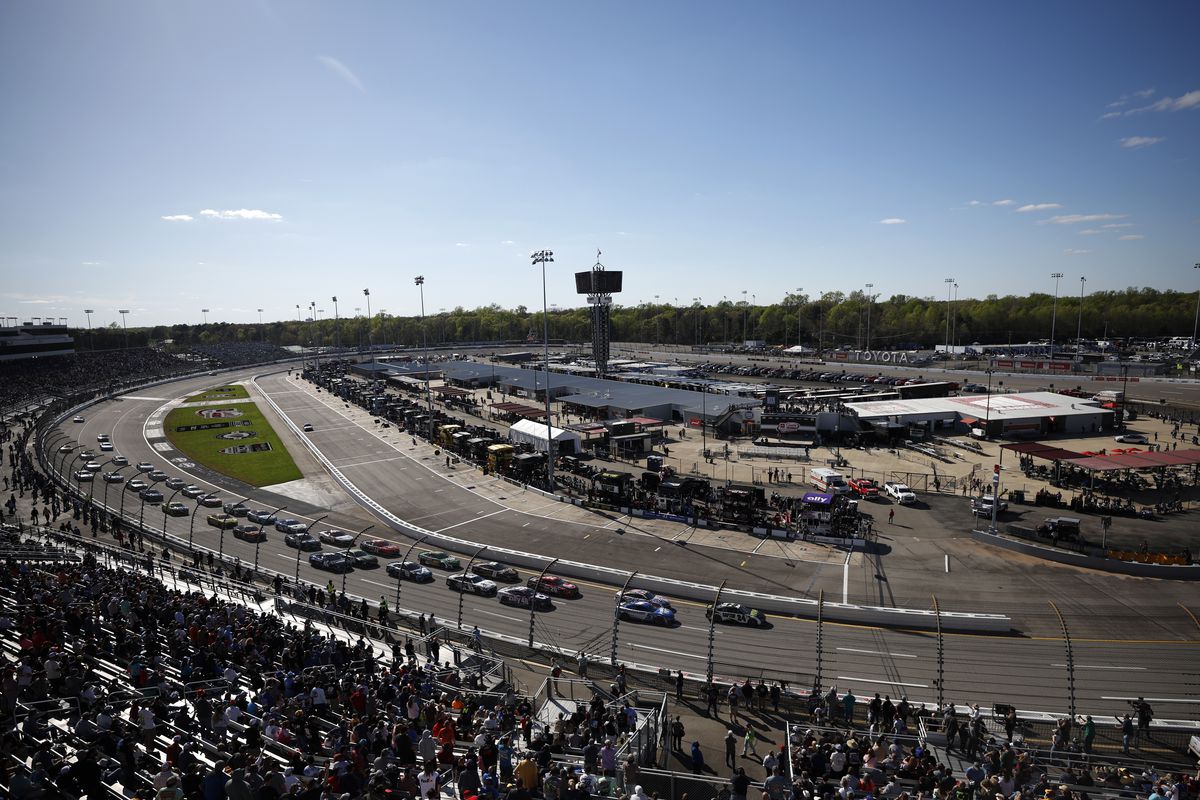 A general view of racing during the NASCAR Cup Series Toyota Owners 400 at Richmond Raceway on April 02, 2023 in Richmond, Virginia.