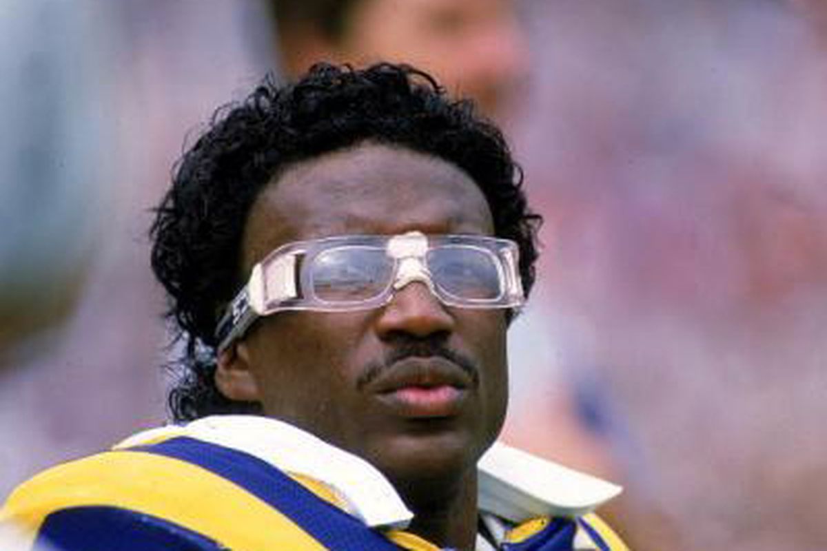 Eric Dickerson shared his thoughts on Al Davis and the state of the Rams. 