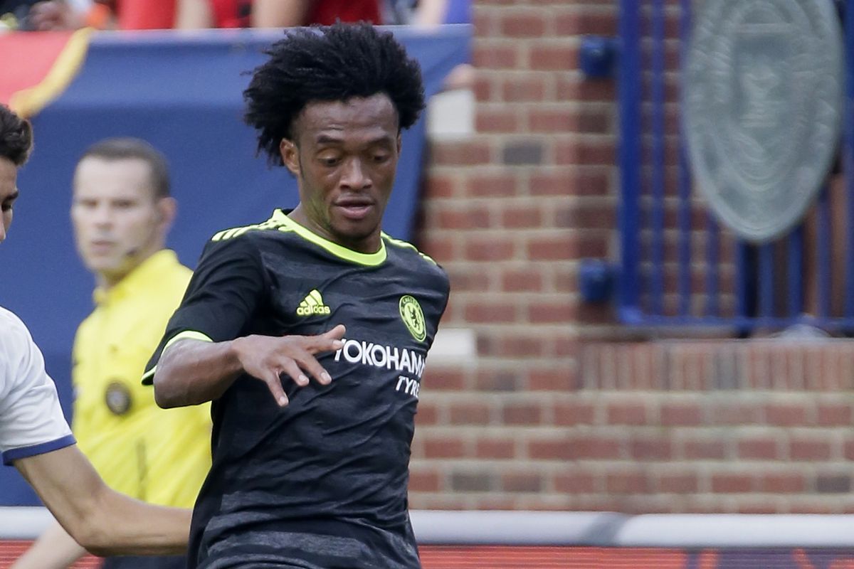 Cuadrado playing for Chelsea at the ICC