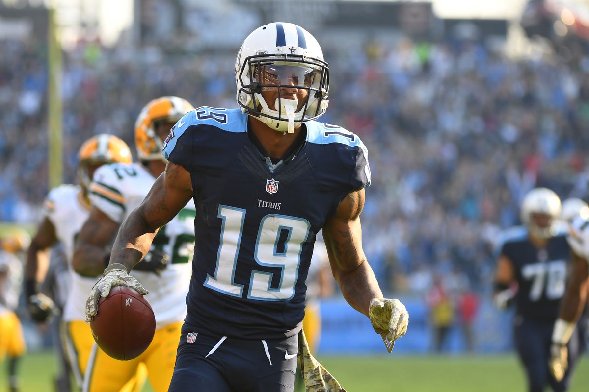 NFL: Green Bay Packers at Tennessee Titans