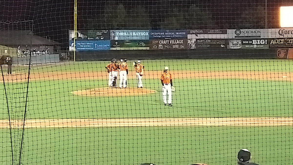 Tayler Scott leaves the mound, top of the 4th
