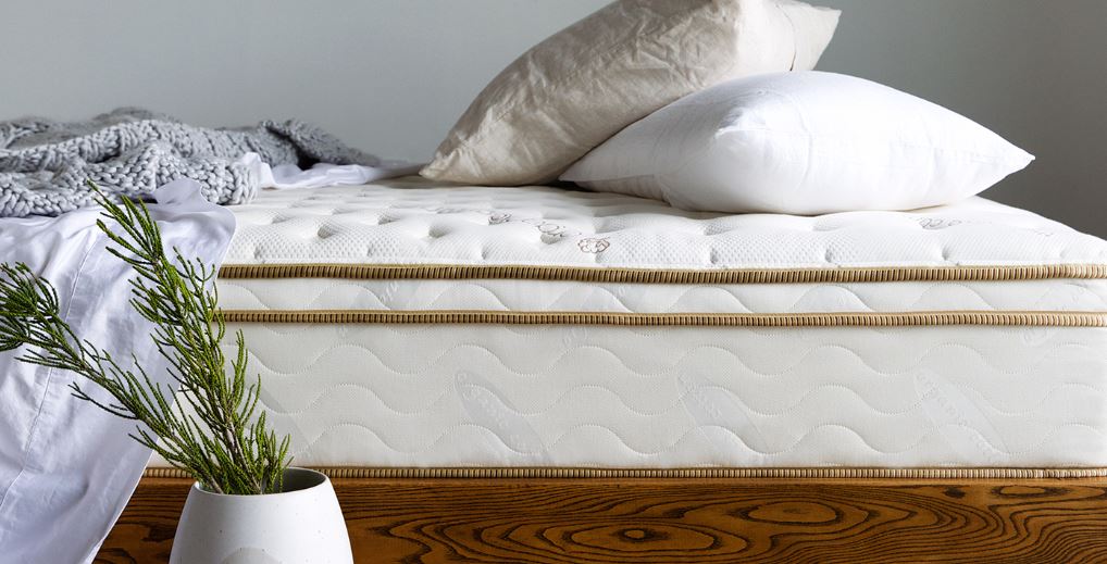 Give Yourself the Gift of a Great Nights Sleep with our Saatva Mattress Review