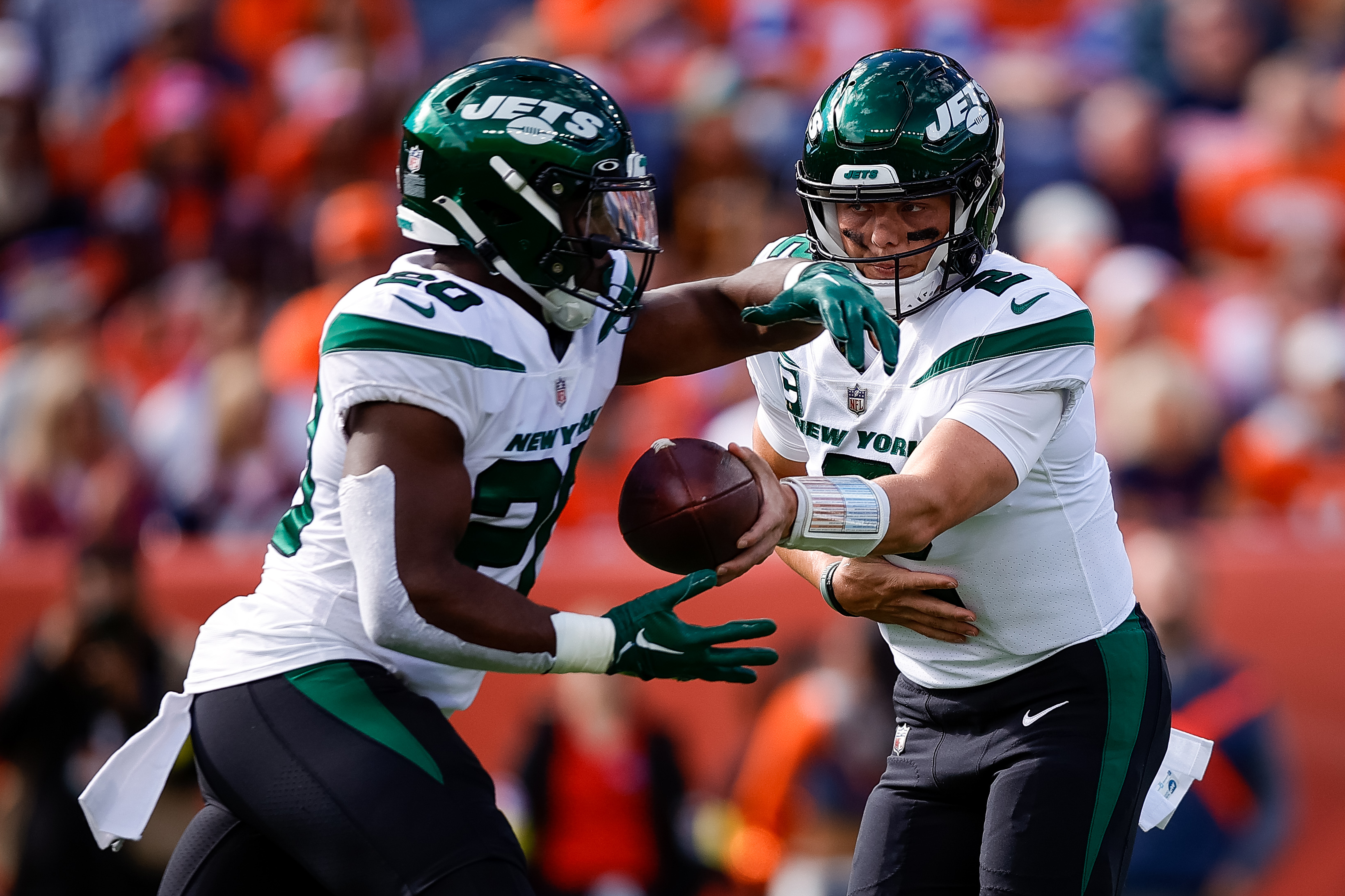 PHOTOS: Denver Broncos 16, New York Jets 34 – Highlights and lowlights in  pictures – The Denver Post